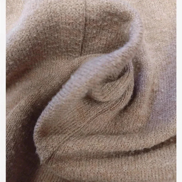 Zara Cold Shoulders Light Brown Long Sleeve Sweater Size Small - Picture 8 of 8